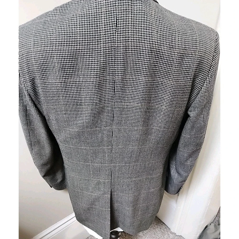 Jos A Bank 40R Silk + Wool Blend Blazer Sport Coat Suit Jacket Black Houndstooth